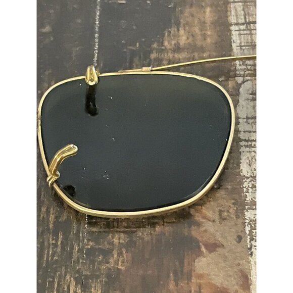 VTG Green Lens Clip-On Sunglasses / Unisex Accessory / Man Woman Gold Tone Frame - Picture 7 of 14